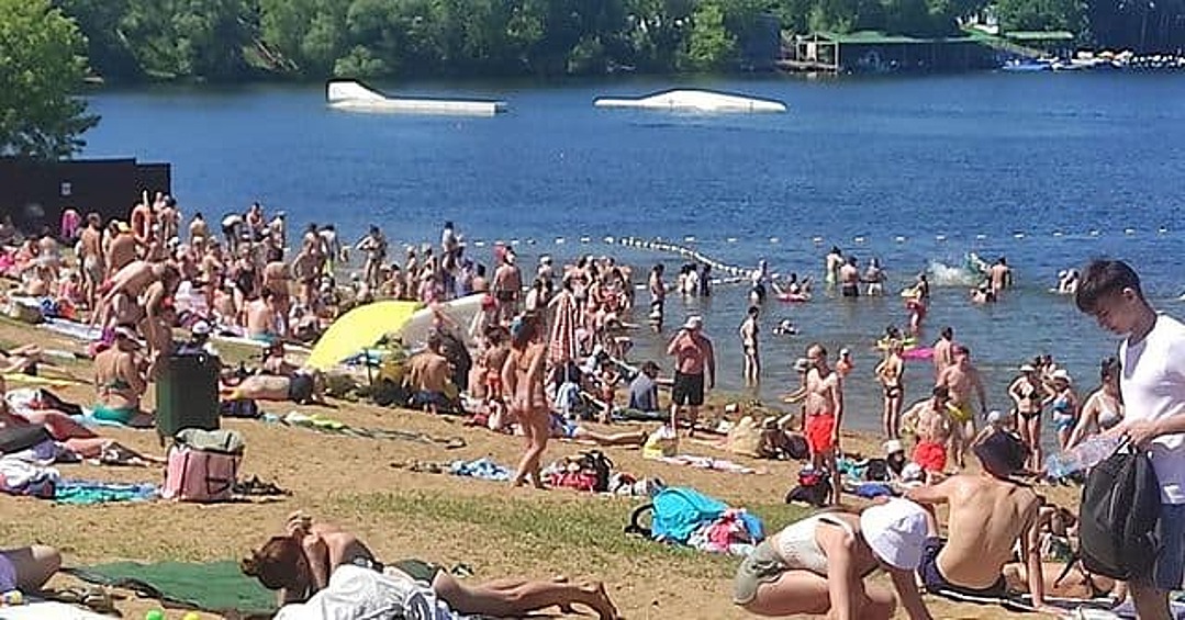 А это пляж "Рублево" в Крылатском.