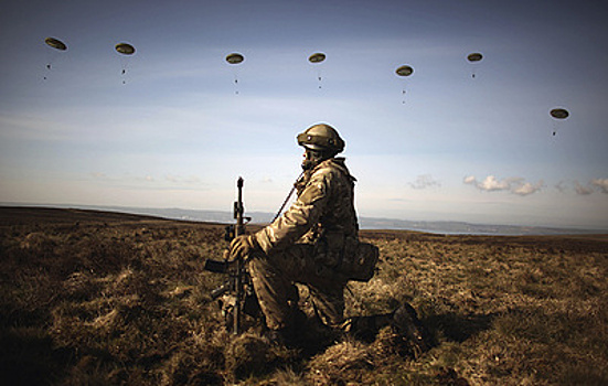 Французская паранойя и новый миф НАТО о войне с Россией 2030 года