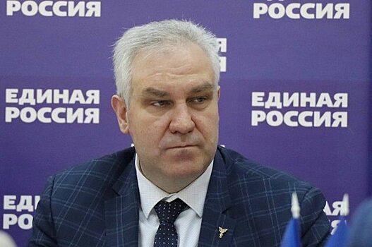 Председатель комитета Саратовской облдумы по бюджету Алексей Антонов отмечает День рождения