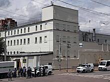 Выжившего захватчика ростовского СИЗО оставили под стражей