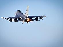 За каждый угнанный в Россию F-16 «мальчишам-плохишам» из ВСУ русские предложили по миллиону долларов