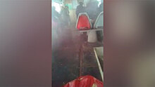 Эвакуировали в тумане из трамвая: район Самары затопило кипятком