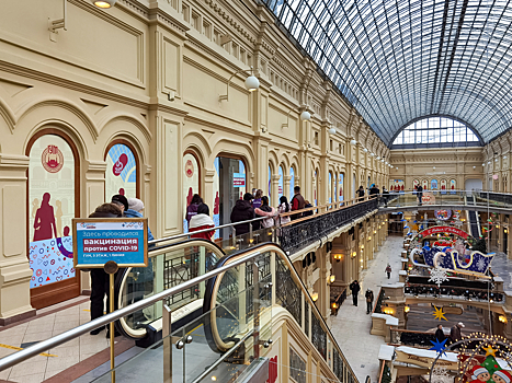 Иностранцы массово отменяют туры в Россию