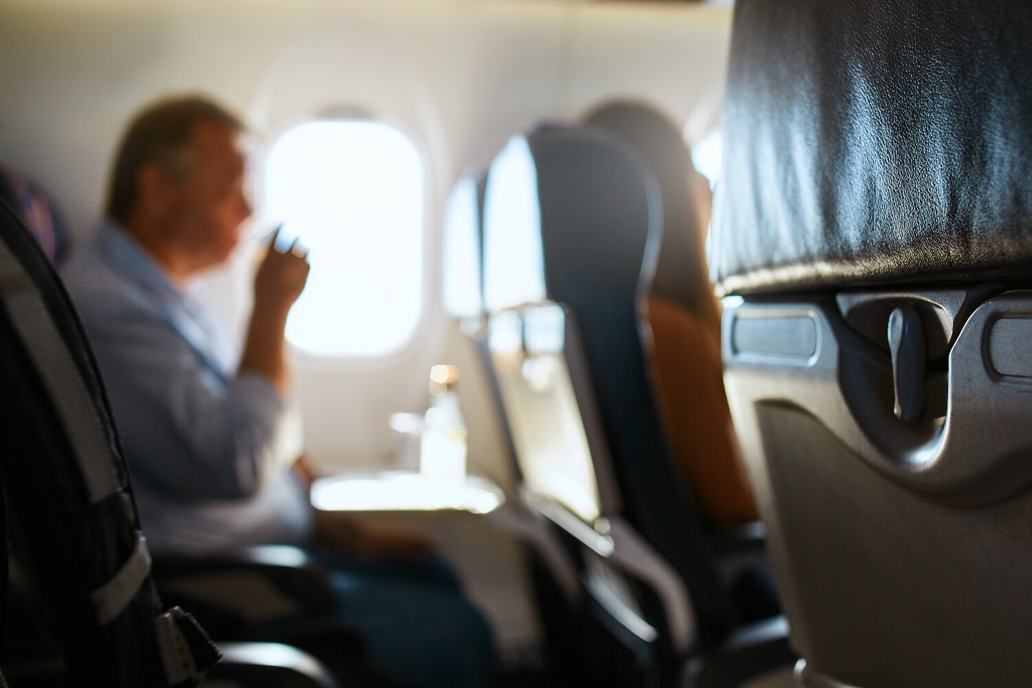 Пьяные вахтовики не поделили место у окна и устроили дебош в самолете