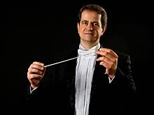 «Палочки вылетали из рук»: дирижер Сергей Кондрашев — о закулисье своей профессии