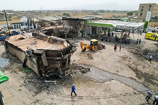 В Дагестане после взрыва возле АЗС на всех заправках начались ревизии