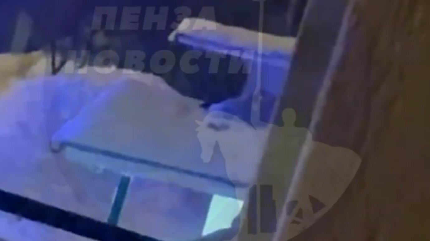 Соцсети: в Арбекове девушка погибла при падении с высоты