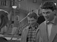 Приходите завтра…