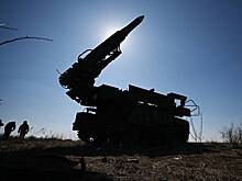В США заявили, что Россия использует американские чипы в своих ракетах. Как она могла их получить?
