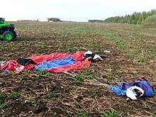 СК опубликовал видео падения парашютистов в Татарстане