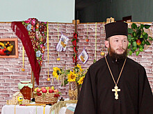 Священник довел сибиряков до греха