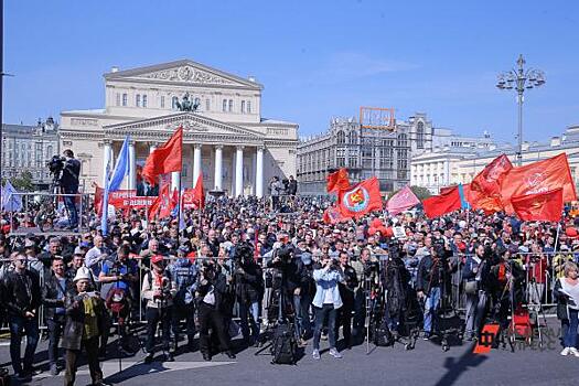 Кремль подыграл КПРФ и Зюганову в преддверии выборов в Госдуму