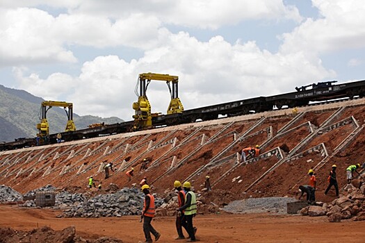 Китай построил в Кении железную дорогу в никуда
