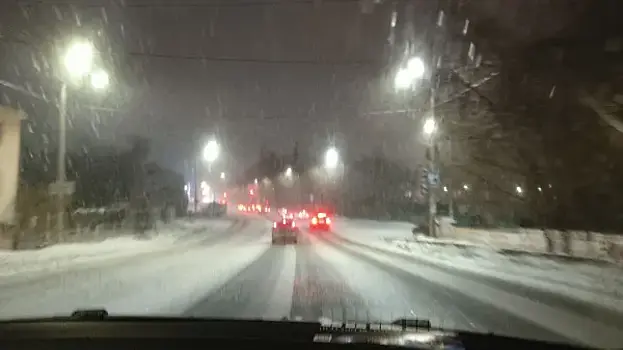 Аварии, отключение электричества, заторы: последствия непогоды в Самарской области