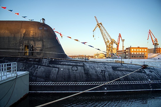 Гендиректор "Малахита" Владимир Дорофеев: Рады быть вместе с Севмашем, ВМФ и экипажем АПЛ "Архангельск"