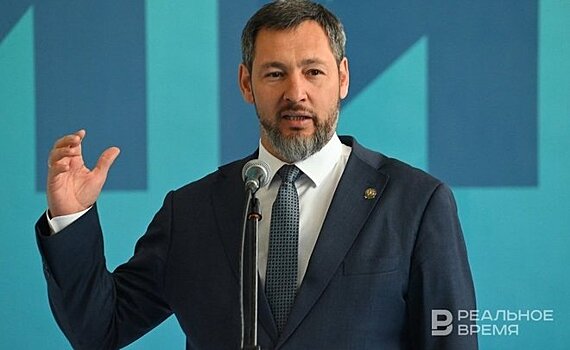 Олег Коробченко предложил знакомить трудовых мигрантов с культурой и традициями Татарстана на их родине