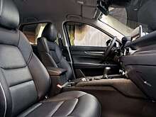 В РФ по параимпорту продают кроссоверы Mazda CX-5