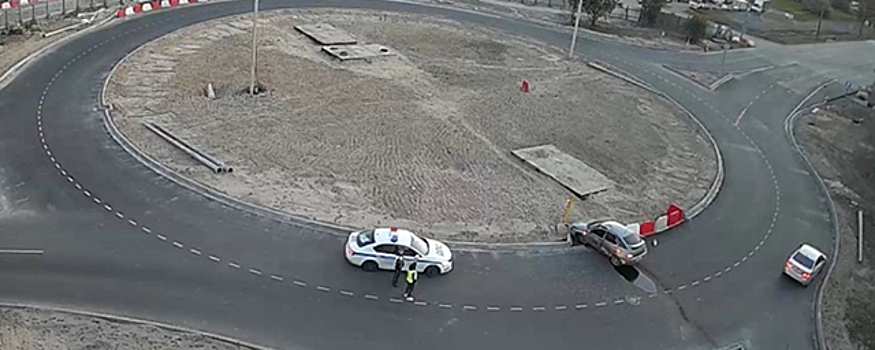 В Вологде в ночь на 13 июня пьяный водитель врезался в бордюрное ограждение строящегося кольца