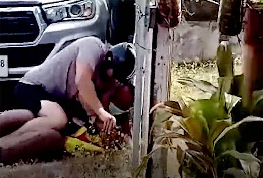 Туристы напали на полицейского в Таиланде и попали на видео