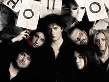 «Это не музыка. Это пуля в сердце». Как песня о кухнях в хрущевках заставила россиян рыдать и стала главным хитом лета?