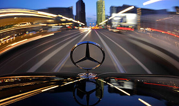 СМИ: Daimler отказалась продать Geely до 5% своих акций путем допэмиссии