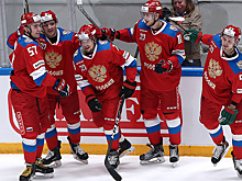 Российские хоккеисты обыграли финнов в матче Евротура