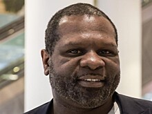 Американский боксер Джонсон работает инструктором парка "Патриот"