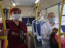 Красноярцы привыкли использовать маски в общественном транспорте