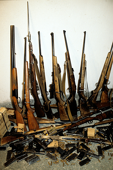 За три дня с 11 по 14 января 1991 года в республике изъято более 100 единиц оружия и около 37 тыс. патронов.