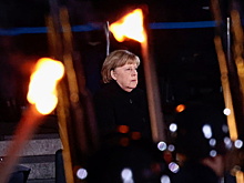 Меркель уйдет с поста 8 декабря
