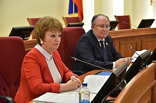 В Ростове прошли публичные слушания об исполнении областного бюджета за 2022 год