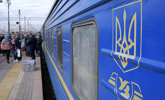 На Украине запустили поезд из Киева в Херсон
