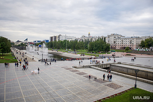 Власти Екатеринбурга проведут капитальный ремонт Плотинки