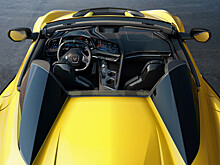 Chevrolet Corvette получил обновлённый интерьер с новыми экранами и без ряда кнопок