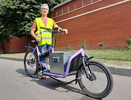 Печкину такое даже не снилось: «Почта России» пересаживает почтальонов на электровелосипеды