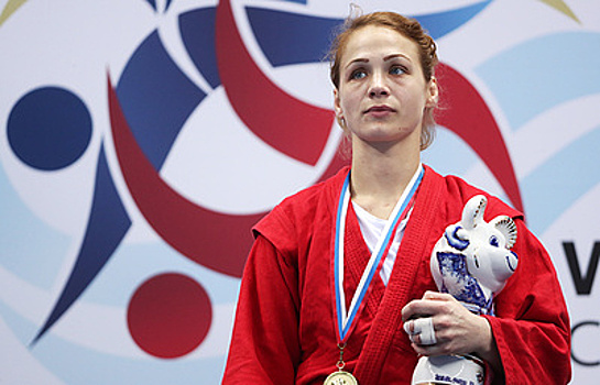 Российские самбисты завоевали ещё 7 золотых медалей на ЧМ в Сочи