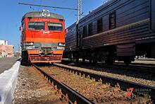 Железная дорога на Крымском мосту обследована, поезда пошли на материк
