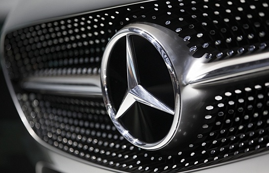 Российский дилер Mercedes отзывает почти 1200 внедорожников