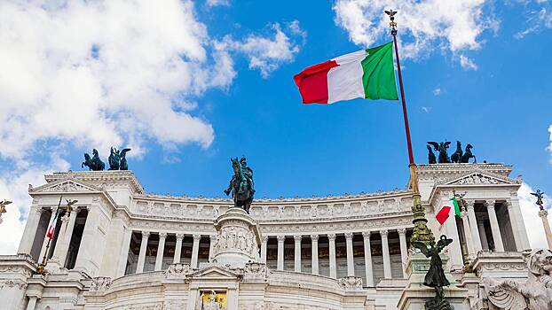 Bloomberg: Италия решила изменить свою стратегию помощи Украине