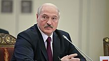 Лукашенко поздравил Путина с Днем России