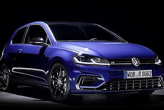 VW добавил хот-хэтчу Golf R титановый выпуск Akrapovic