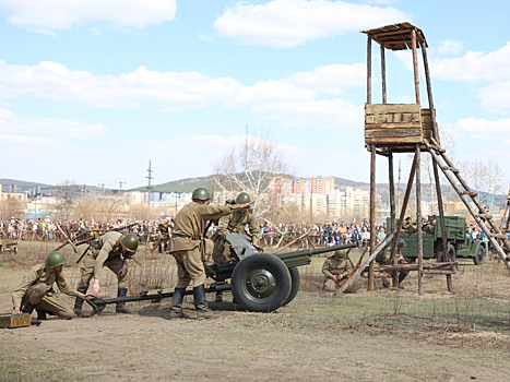 «Изучать, сохранять и транслировать»: Клуб военно-исторической реконструкции «Забайкальский фронт» показал бой Одесской наступательной операции