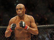 Андерсон Сильва: «Все в UFC, особенно Дэйна Уайт говорили много дерьма обо мне, что я слишком стар, чтобы драться»