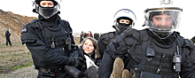 Грету Тунберг в Швеции арестовали за неповиновение полиции