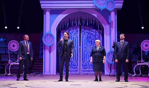 Эдгард Запашный побывал на открытии волгоградского цирка