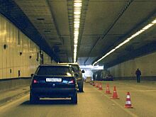 Огнетушитель взорвался в тоннеле на Ленинградском шоссе в Москве