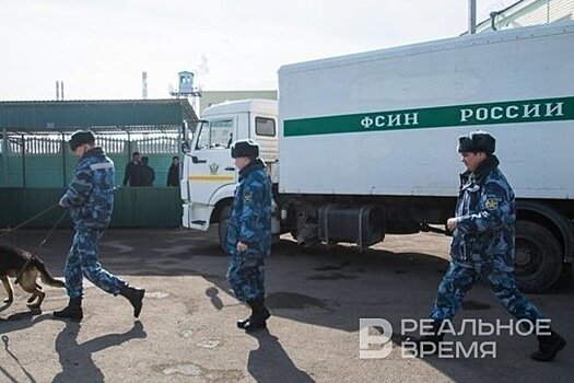 Сотрудников ФСИН по Челябинску задержали за взятки в особо крупном размере
