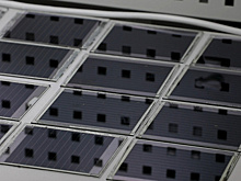 Российские ученые создают перовскит для солнечных панелей нового поколения