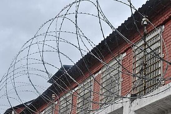 Оставившей младенца в мусорке россиянке огласили приговор