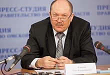 Адвокат омского экс-министра Илюшина хочет, чтобы ущерб в 700 миллионов взыскали с Олега Шишова 